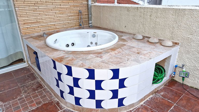 Ático 4 dormitorios con terraza y jacuzzi