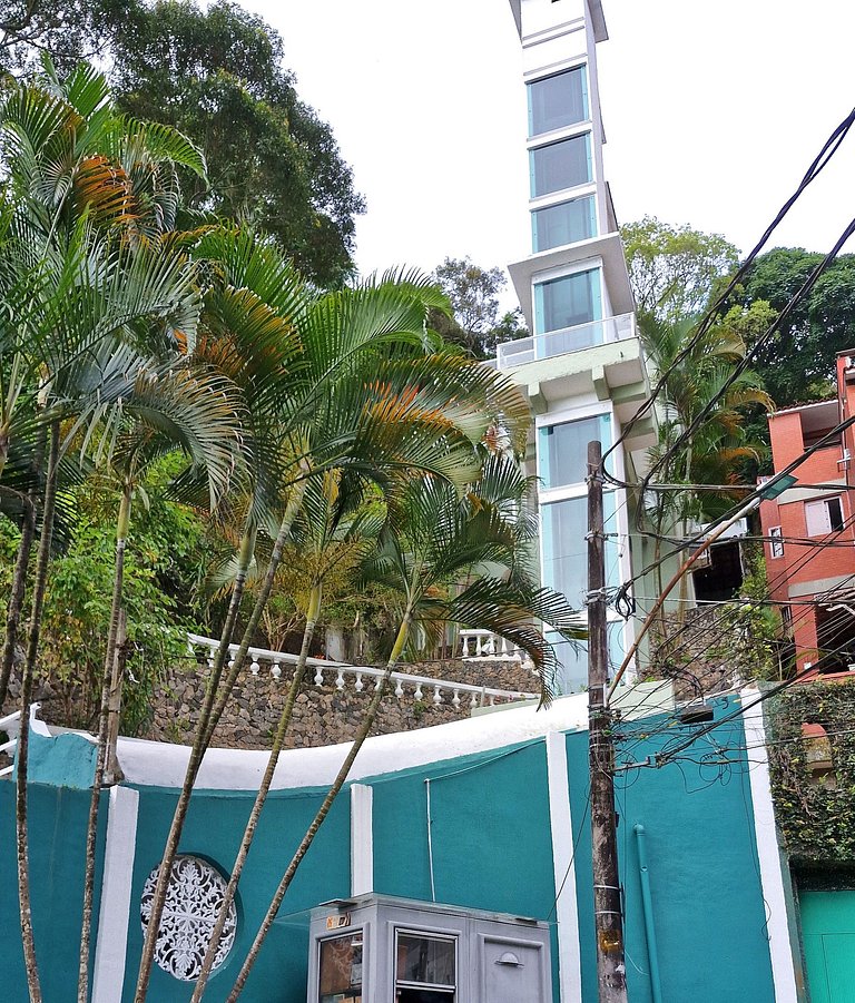 Casa Lagoa com vista e piscina