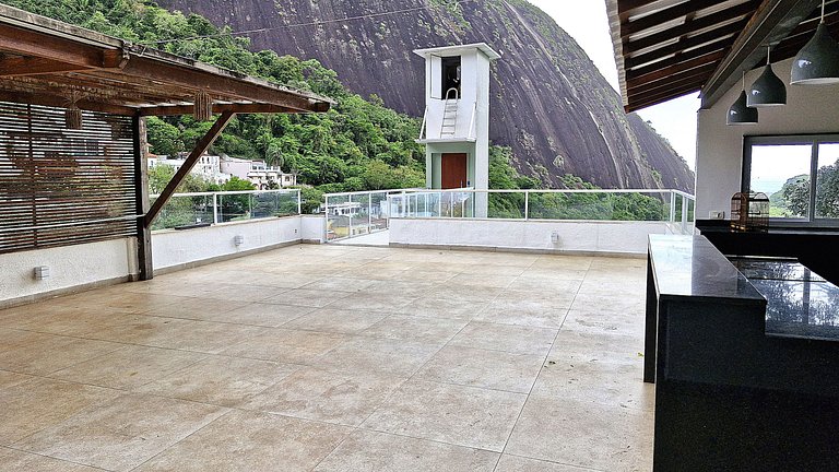 Casa Lagoa con vista y piscina