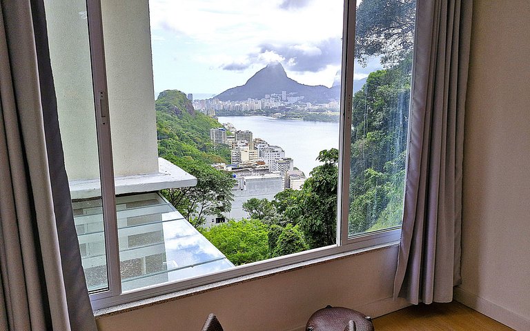 Casa Lagoa con vista y piscina