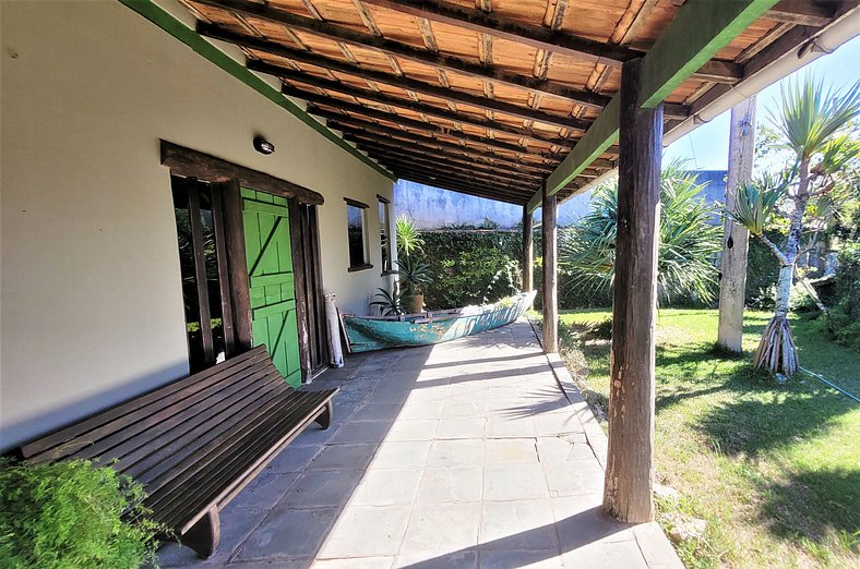 Hermosa casa con piscina a un paso de la playa