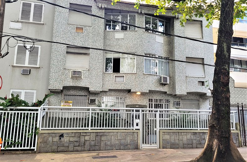 Hermoso apartamento en zona privilegiada de Leblon