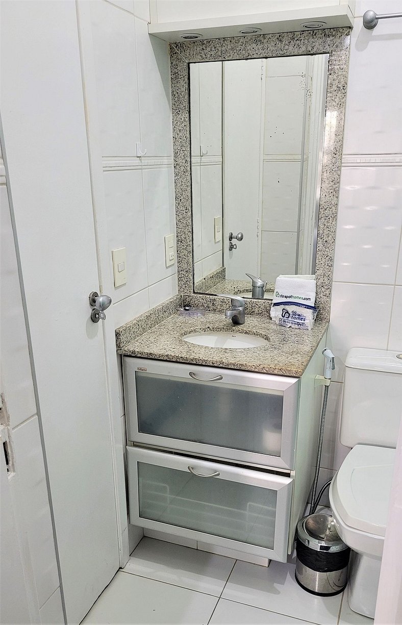 Hermoso apartamento en zona privilegiada de Leblon