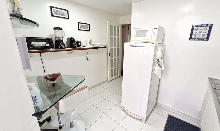 Quarto, banheiro e cozinha para 3 pessoas